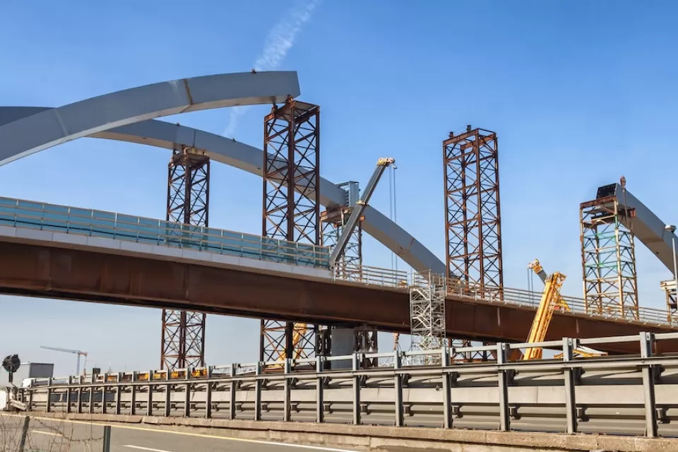 Large bridge under construction.